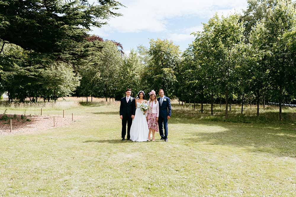 strawberry hill house wedding portraits