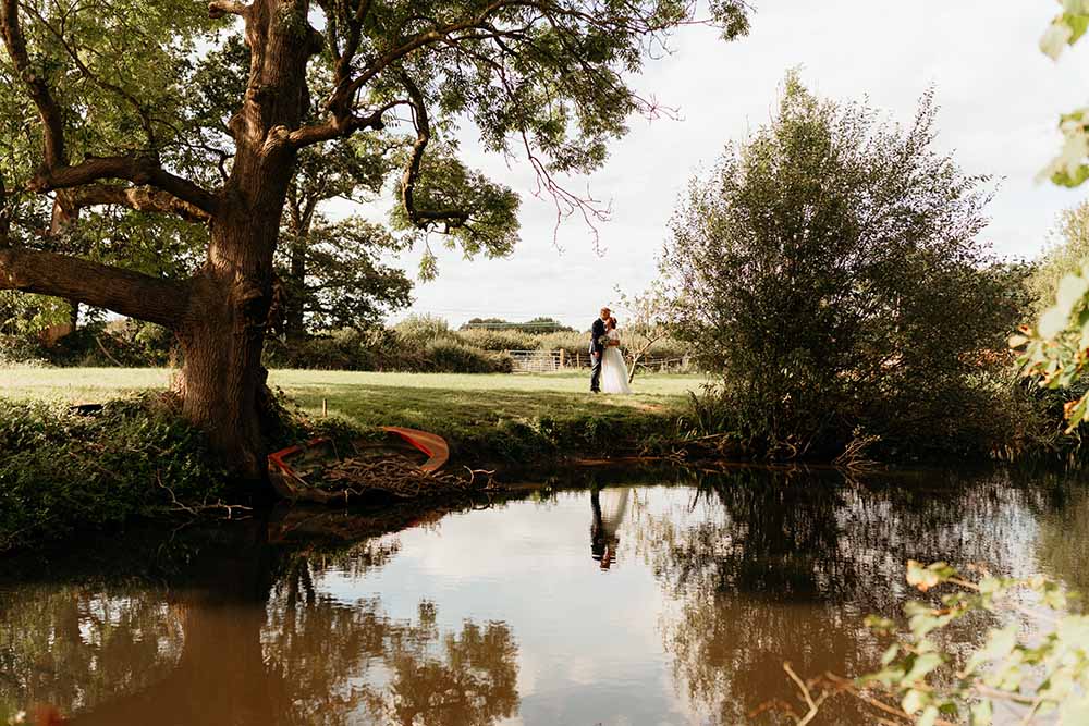 Bysshe Court Farm wedding